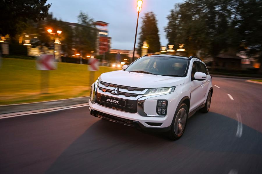  Mitsubishi ASX 2020 года  (ZA) (фото 13 из 20)